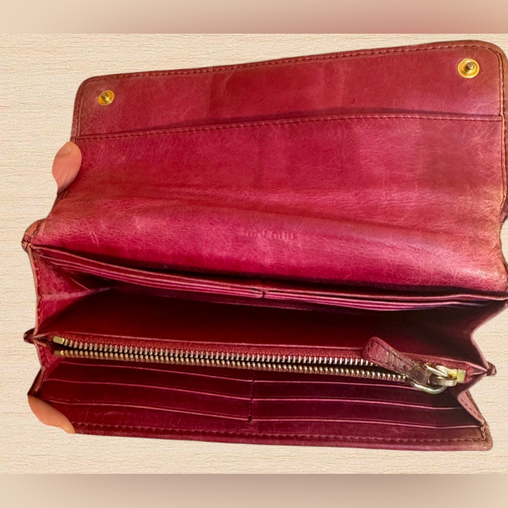 Miu Miu Matelassé Leather Continental Wallet - Picture 2 of 10